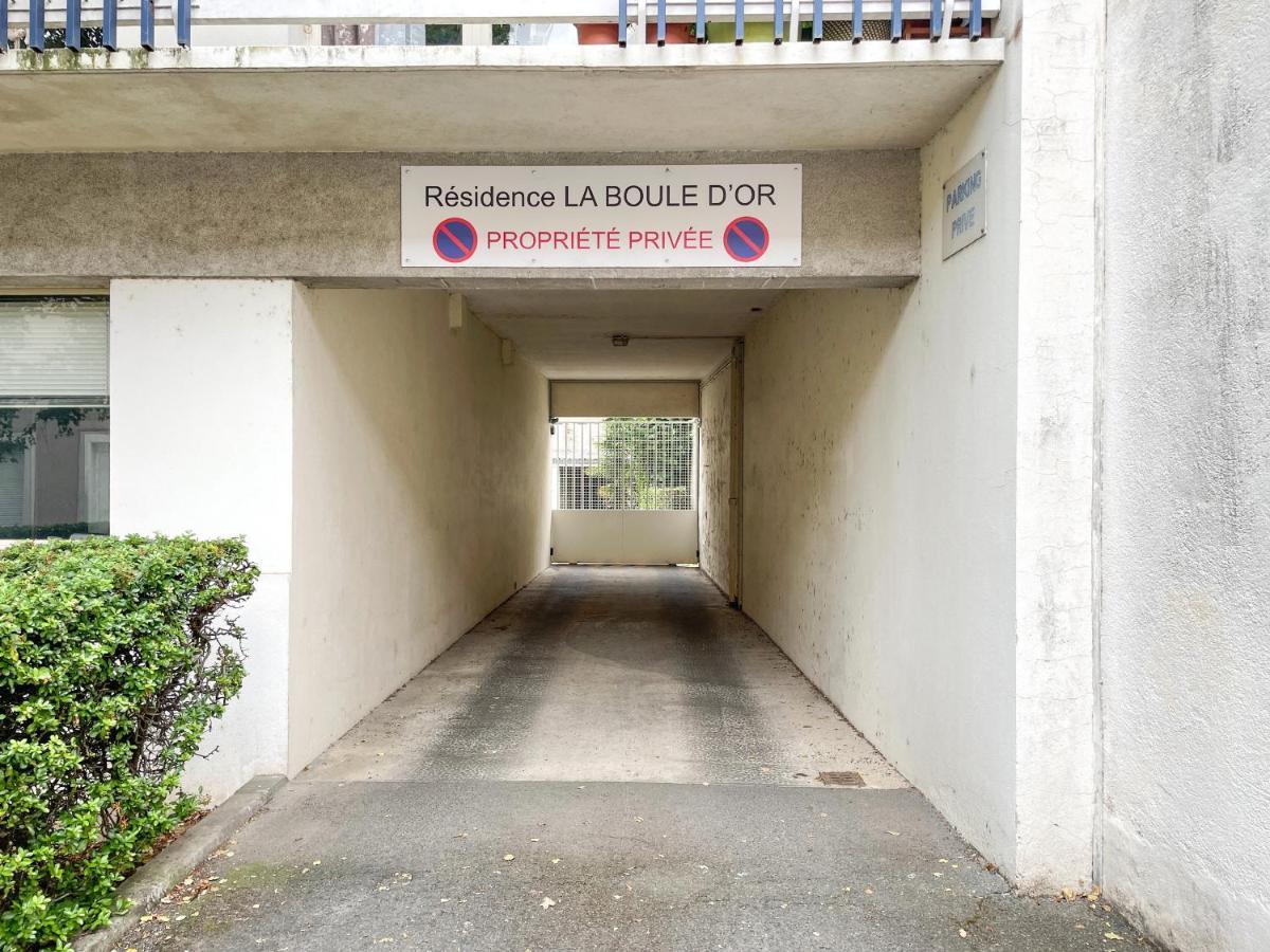 Votre Escale Boule D Or Sauna & Spa Ниор Екстериор снимка